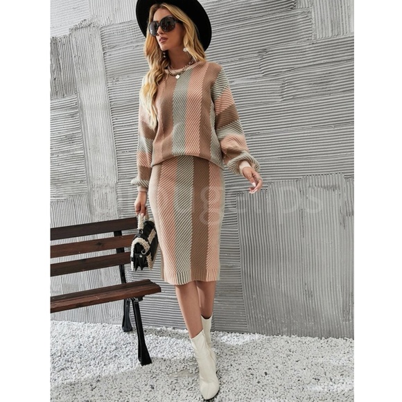 2 Piece Knit Suit Colorblock Stripe Sweater and Skirt - Picture 2 of 10